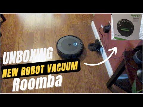 Unboxing iRobot Roomba