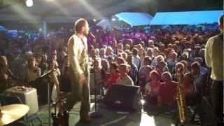 Si Cranstoun (Live) - 'Ella Hula Hula' at Twinwood 2012 chords