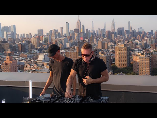 COSMIC GATE - NEW YORK CITY SUNSET SET