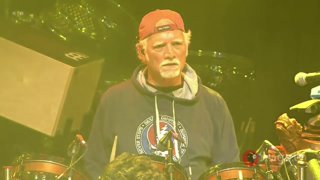 Dead & Company: Live from Shoreline Amphitheatre (6/3/17 - Show 1 Set 2)