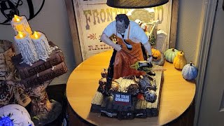 Leatherface statue 12 inch tall with sound Spirit Halloween Store 2023 #halloween #Leatherface #toys by Caliboss Nelson 358 views 7 months ago 2 minutes, 3 seconds
