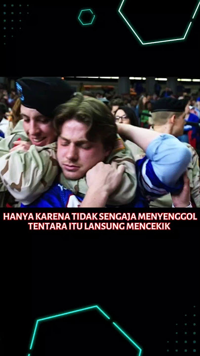 Tentara ini mencekik seorang pria sampai wajah nya memerah! #shortvideo