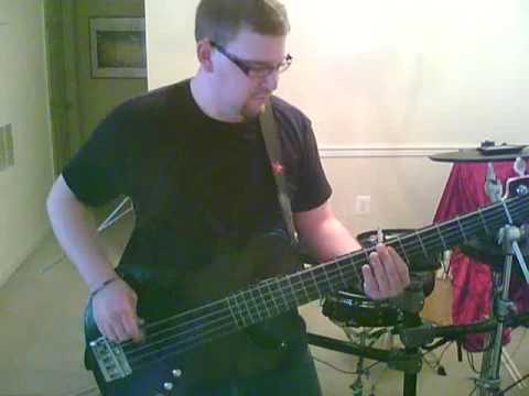 The Offspring - Gone Away - bass cover