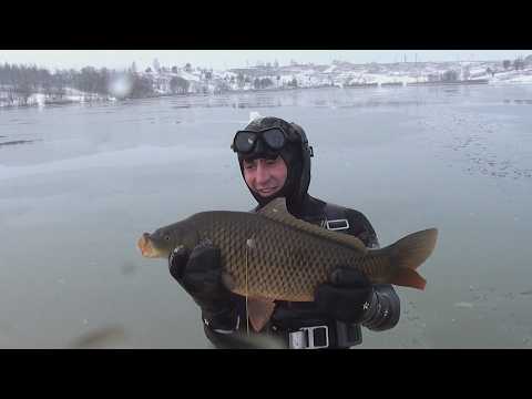 UNDERWATER HUNTING IN WINTER