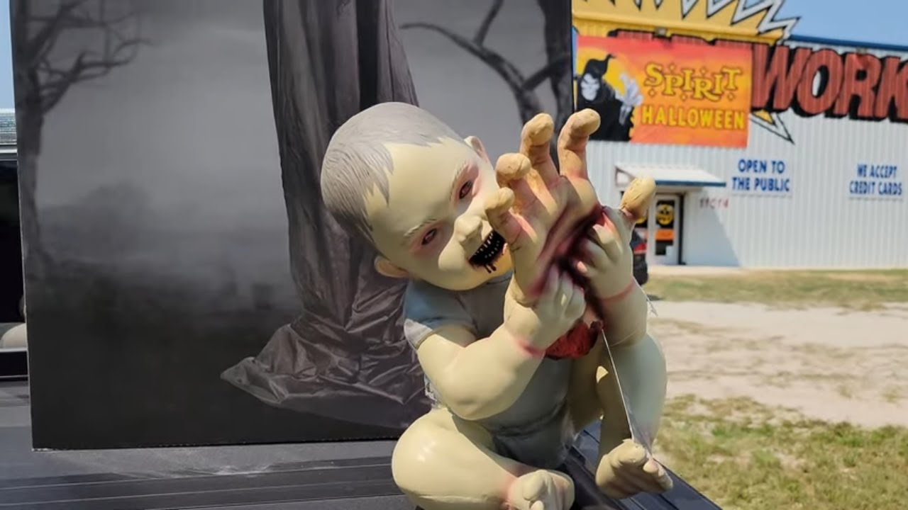 Spirit Halloween in Abandoned Firework Warehouse Explosive!