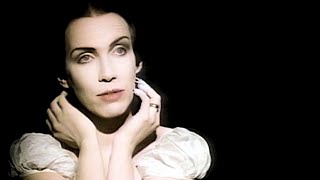 Watch Eurythmics Love Song For A Vampire video