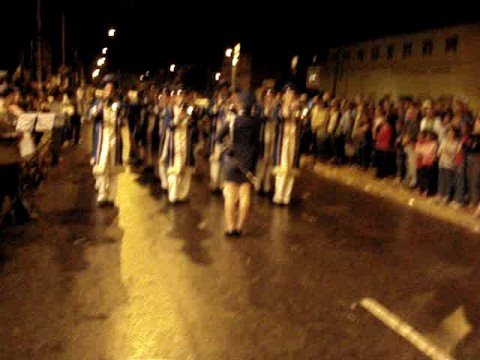 Entrada da Fanfarra Tradicional FAEJ (de Japeri) em Resende, sob conduÃ§Ã£o da comandante Jacklline Siqueira. Simplesmente um show!!!