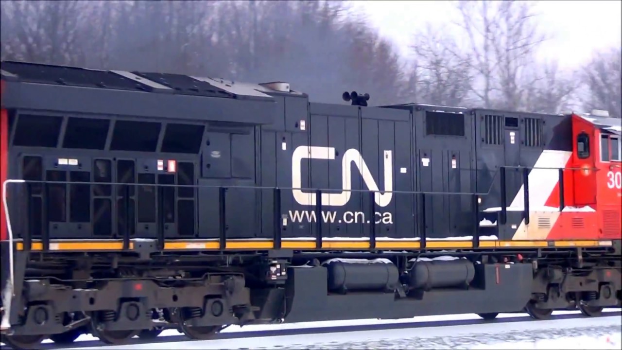 Canadian National Tier 4 Unit on Norfolk Southern Train