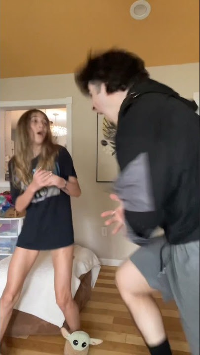 Describe my little sisters reaction 🤣 #shorts