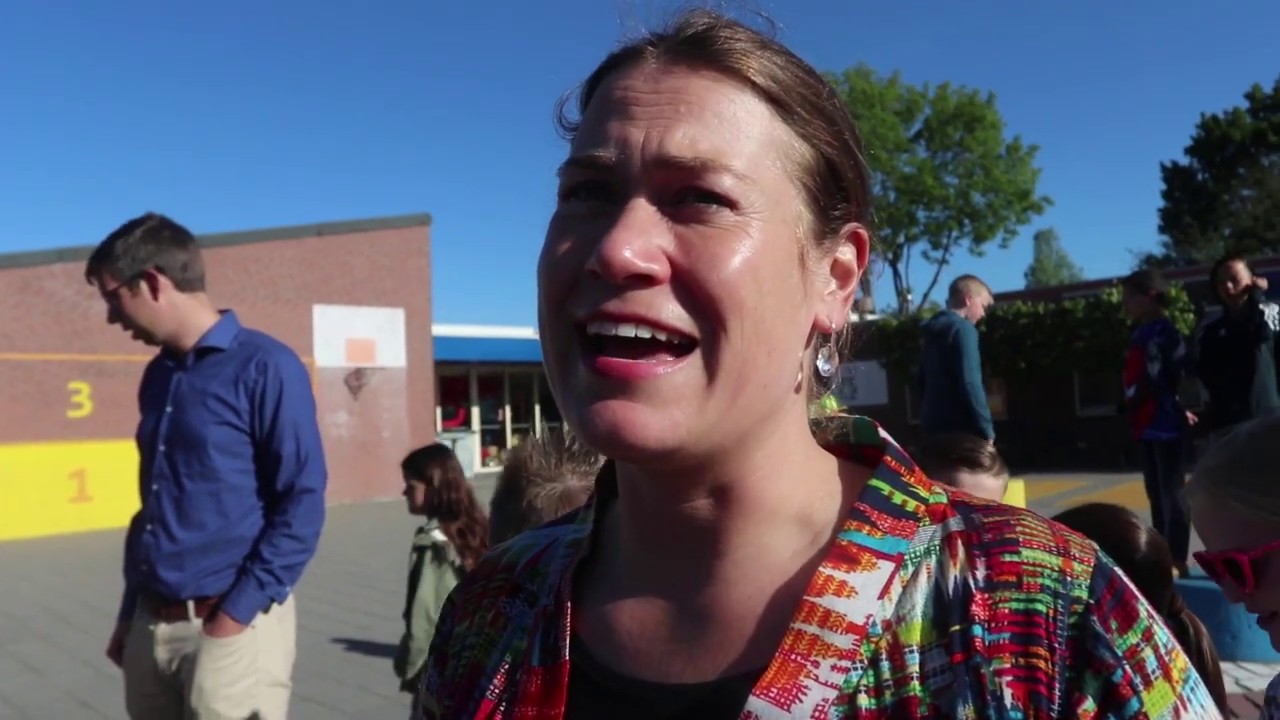 Het Kristal zamelt tweedehandskleding in