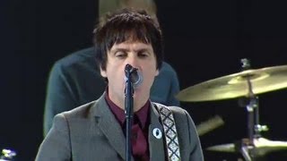 Johnny Marr &amp; Justin Young (The Vaccines) - I Fought The Law (Live at the NME Awards, 2013)