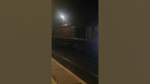 GBRF Gold 66301 Passing Through Reading West