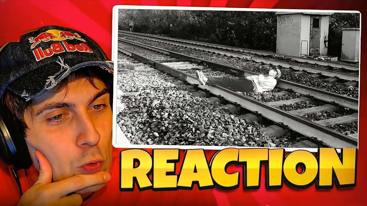 BLUR REAGISCE al video più STRANO di CORSE!!