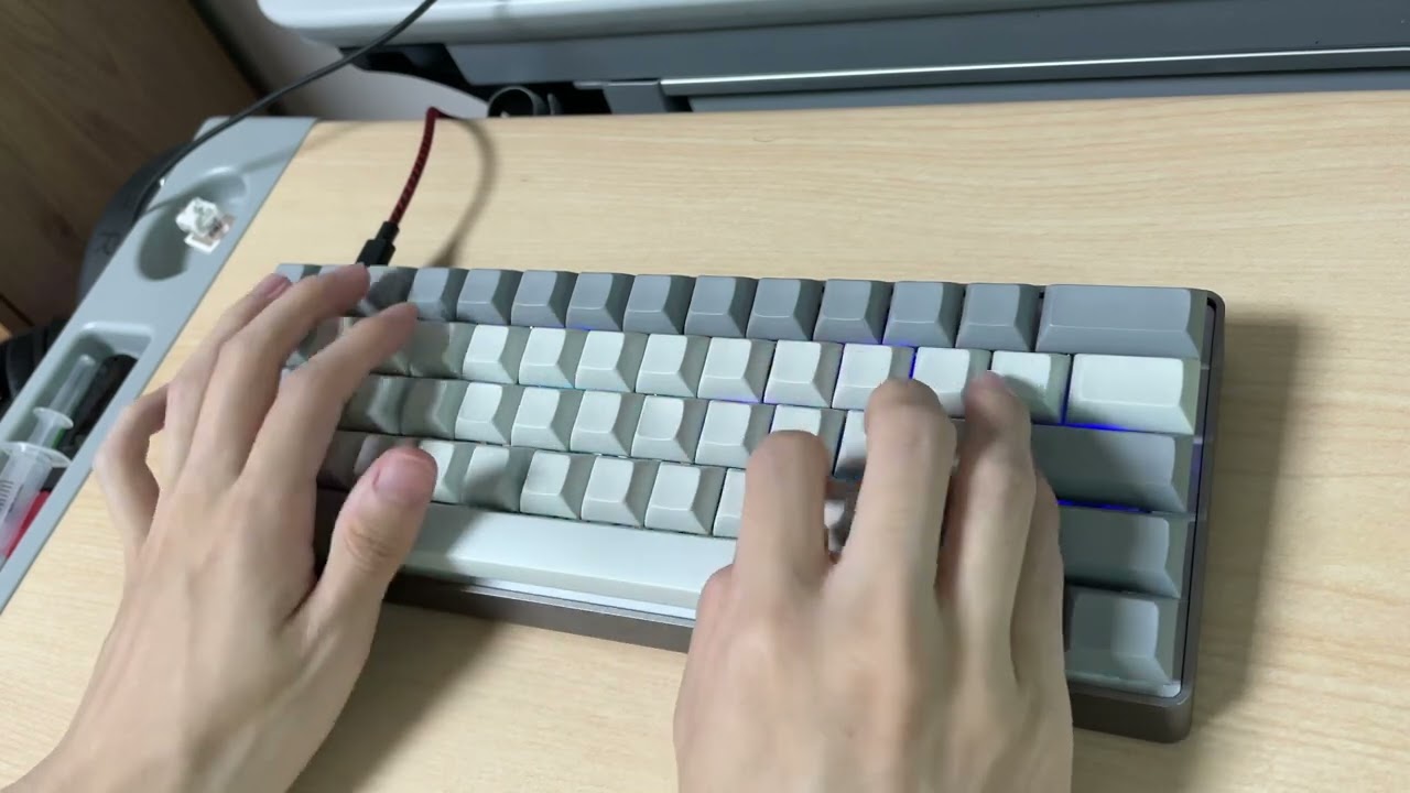 Skyloong GK61X 건메탈 / 게이트론 흑축 풀윤활 타건