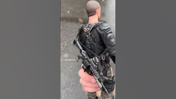 Recognize that head sculpt? This guy is decked out! #onesixthscale #actionfigures #kitbash