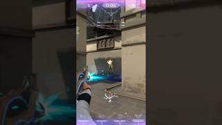 2000IQ CLOVE Clip by @NavexVL #valorant #valorantclips #clips #ace #Shorts #Gaming #valorantclips