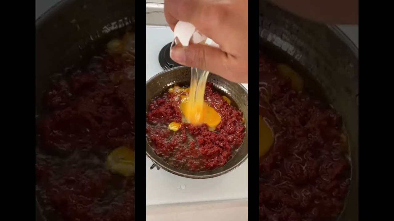 Kahvaltı vazgeçilmezi Sucuklu salçalı Yumurta nasıl yapılır ? #keşfet #yumurta #keşfet #keşfetteyiz