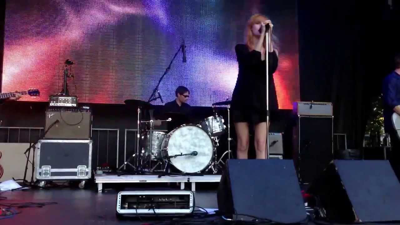 Tamaryn Heavenly Bodies (clip) Bumbershoot Seattle September 1
