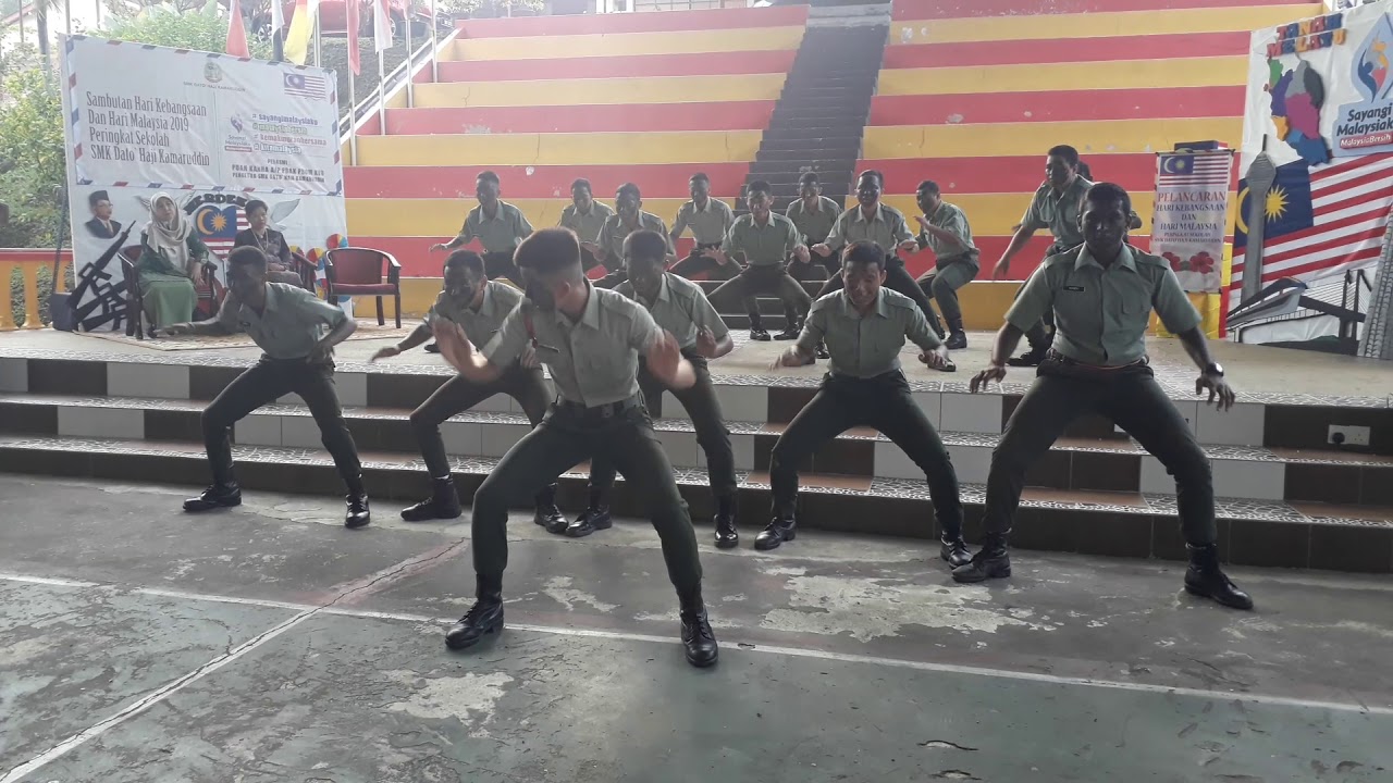 Hakka PKBM bulan kemerdekaan( smk dato hj kamaruddin)