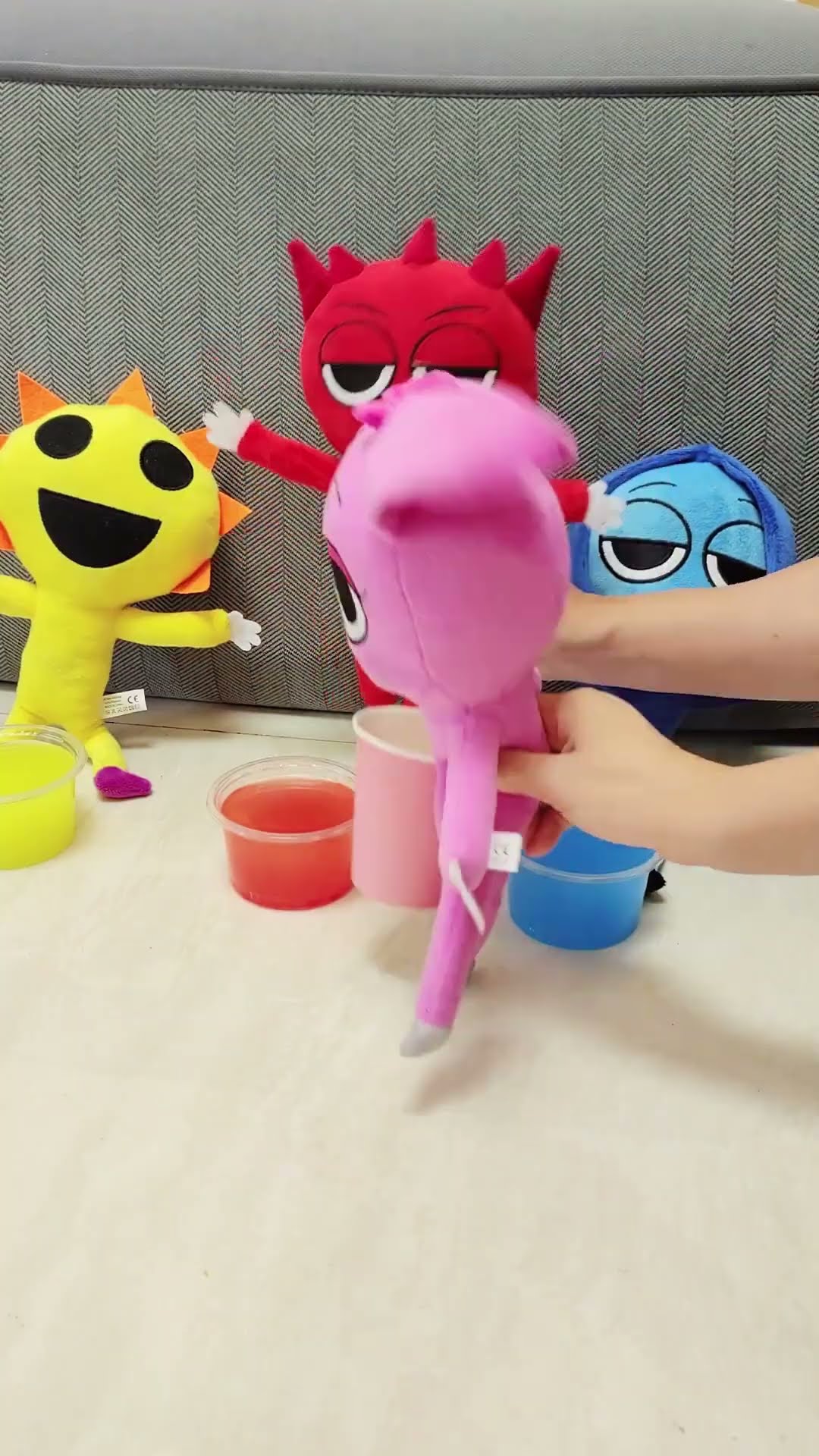 Mr. Sun share his drink with Pinki
