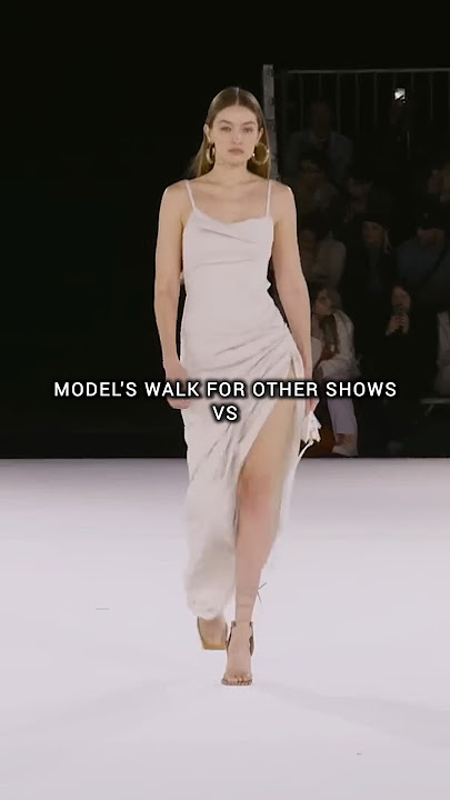 The Mugler walk ⚡ #fashion #runway #supermodel #kendalljenner #gigihadid