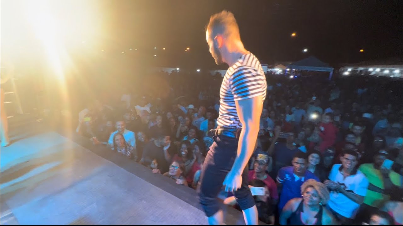 A ZOEIRA FOI GRANDE NESSE NESSE PALCO VIU KKKKK CORRE CORRE