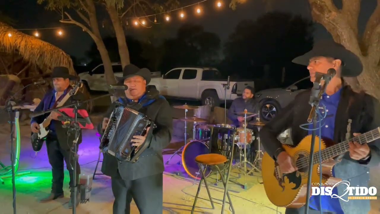 Aquellos Ojitos Verdes ☎️52 33 3182 5958 