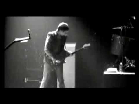 Muse - Uprising - KROQ AAC 2009 [Webcast]