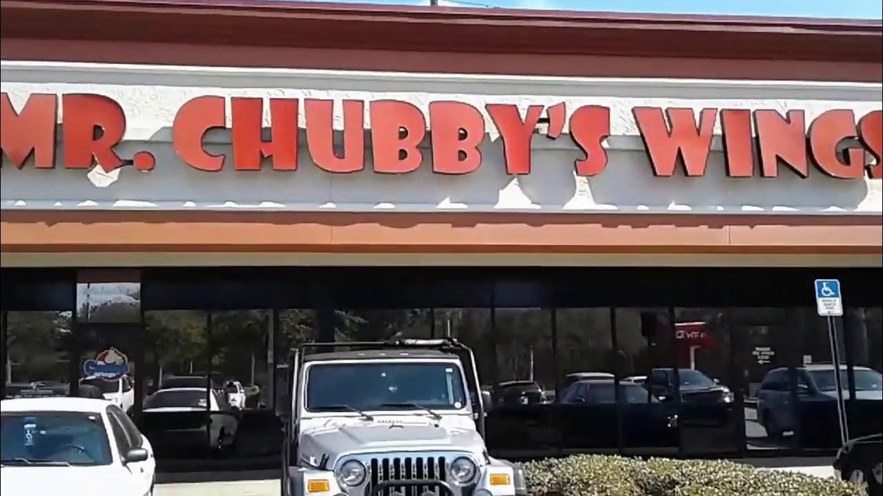 Mr Chubbys Wings off of Chaffee Rd with Arcade and Pinball in