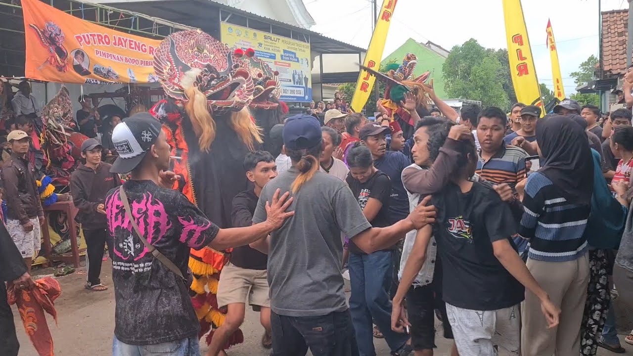 Gegeran Akhir Video Rampak Barongan Jaranan Putro Jayeng Rono Live Bulupasar Pagu Kediri