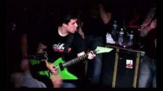 Atreyu - A Song for the Optimists (LIVE 2004)