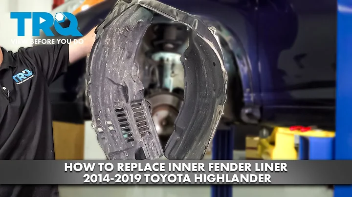 Remplacer le revêtement intérieur de l'aile d'une Toyota Highlander 2014-2019