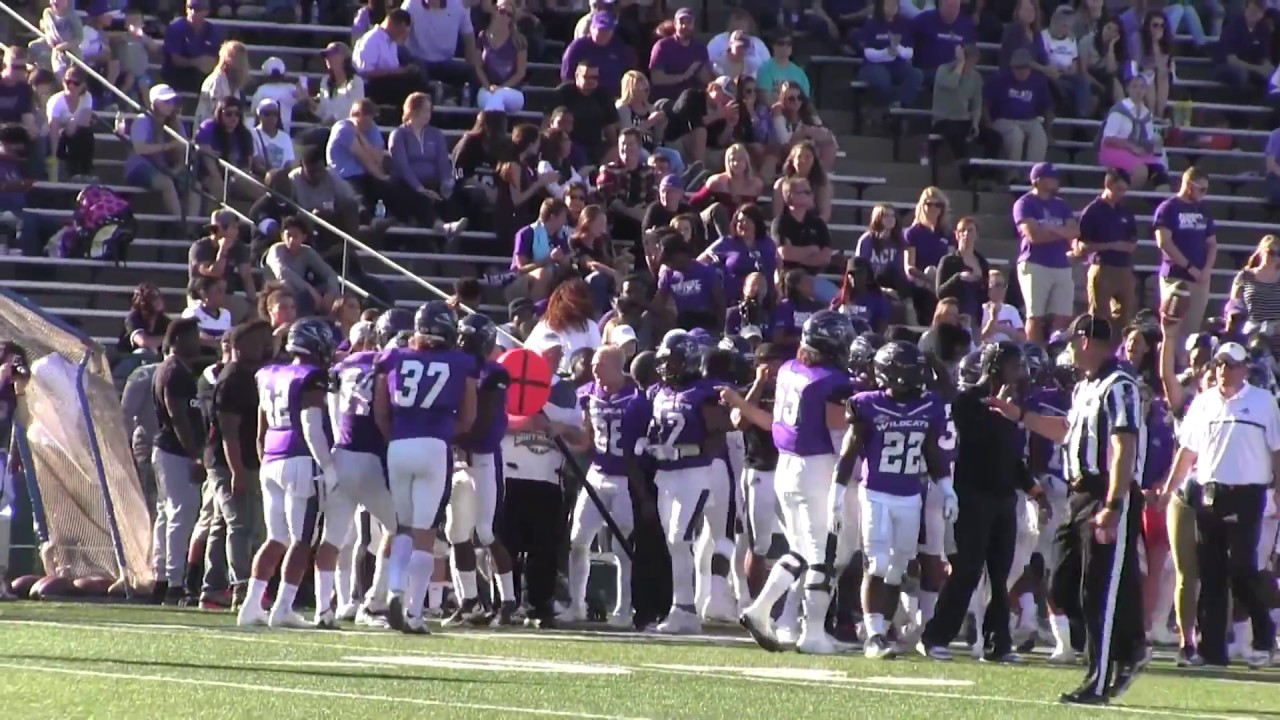 ACU Football ACU 52, UIW 27 YouTube