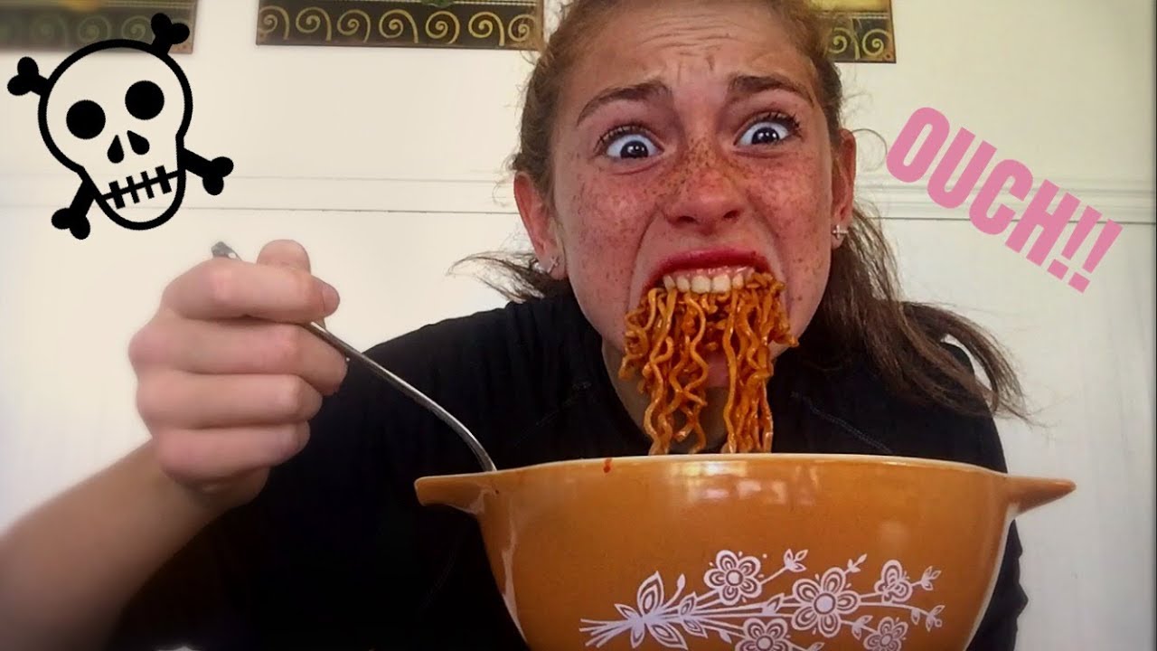 TRYING 10x SPICY RAMEN NOODLES!! (Extreme pain) YouTube