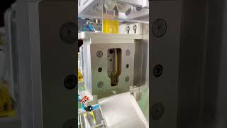 #Have you bought the popular irregular-shaped bag packaging machine? #Can fill honey, tomato sauce