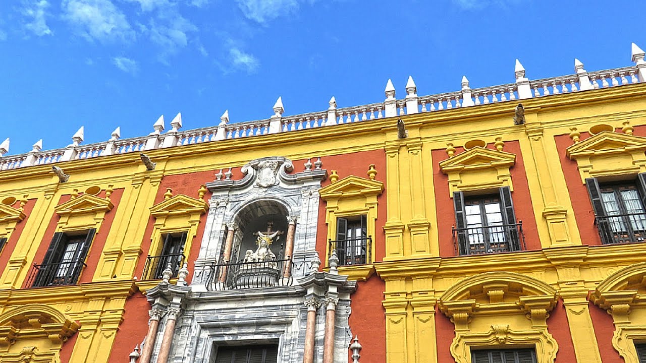 Sights and Sounds of Malaga (Travelling in Spain) - YouTube