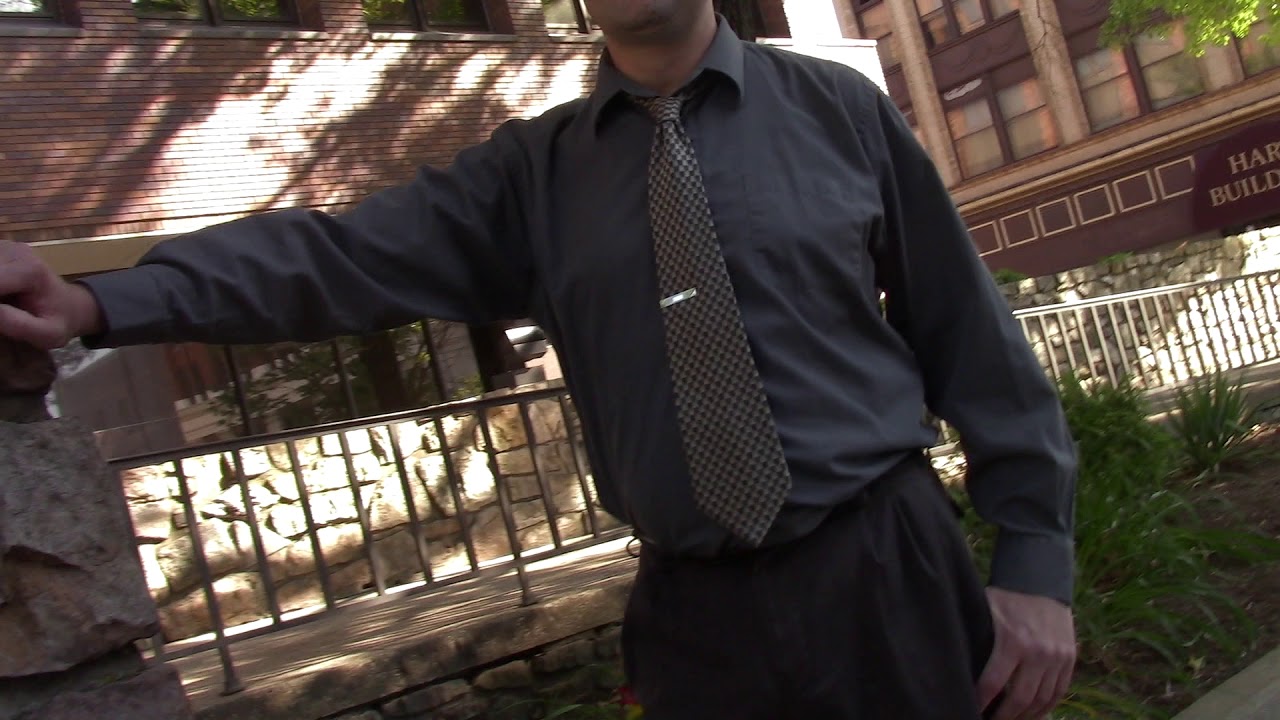 The District Attorney have Detectives ??!?