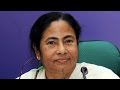 Mamata wooz goons stall