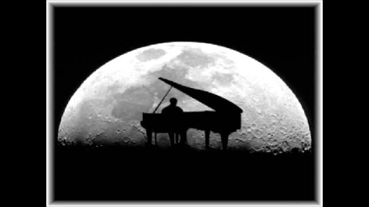 Watch Ludwig van Beethoven - Moonlight Sonata Die Klaviersonate Nr 14 op 27 on YouTube Watch Ludwig van Beethoven - Moonlight Sonata Die Klaviersonate Nr 14 op 27 on YouTube