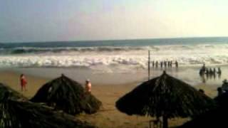 olas en ixtapa