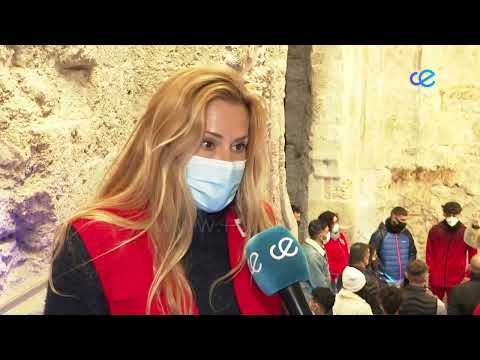 El alumnado de los programas de Cruz Roja visita la Puerta Califal