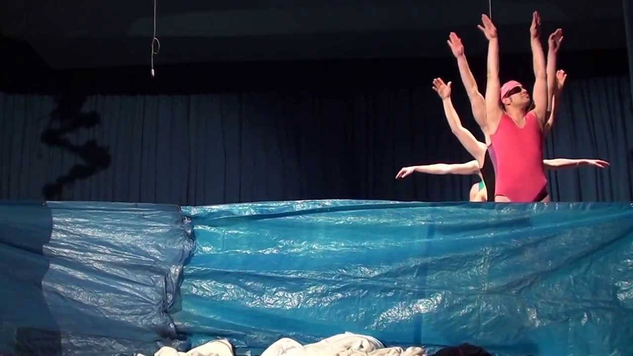 Live-Auftritt: ,,love is not in the air, it´s in the water.