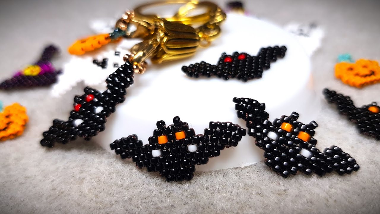 Кажан з бісеру/Bat of beads/Beaded Halloween 2023