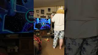 First time using oculus quest I'm just go with the flow entertaining my daughter apparently 
