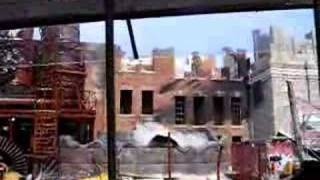 Décor Du Règne Du Feu À Disneyland Paris