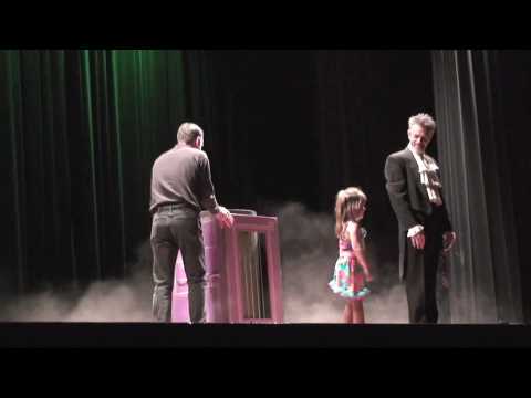 Naperville Magician Paul Lee Performing Square Circle Production .m4v ...