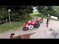 Ducati 1299 Panigale v 2015 Yamaha R1