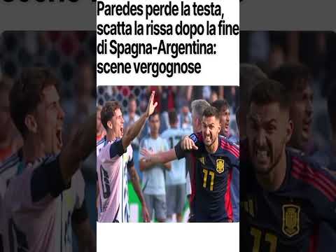 Video Paredes PERDE LA TESTA! Rissa Caotica tra Spagna e Argentina! Vergognoso!