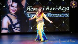 Yassmin russian bellydancer