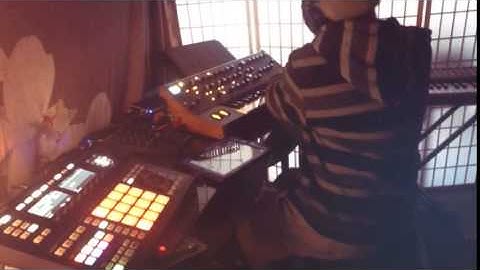 Cool Down: Moog Sub 37 x Maschine